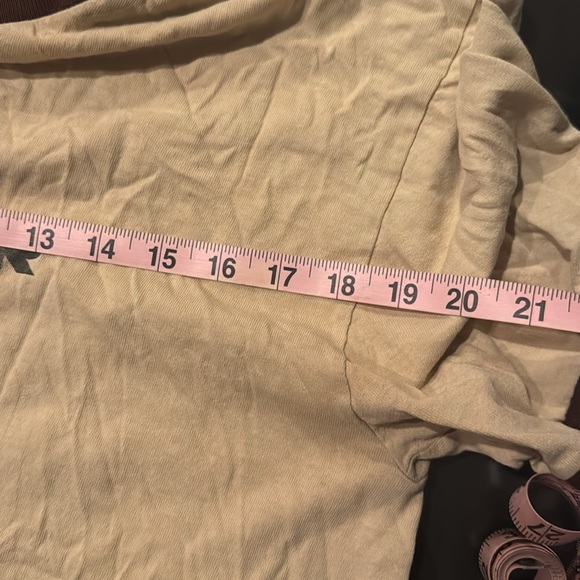 Quicksilver Cream Crop Top - Picture 5 of 6